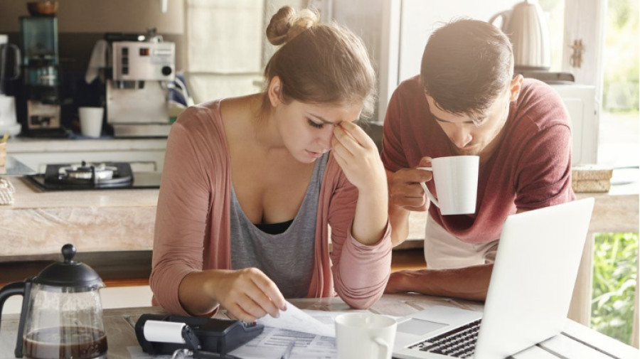 DATOS ALARMANTES. El 40% de los j&oacute;venes argentinos no puede pagar sus deudas y queda excluido del sistema financiero.