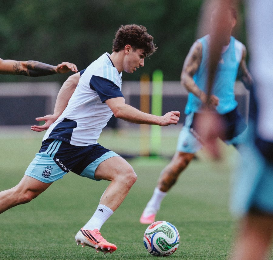PUESTA A PUNTO. Juli&aacute;n Alvarez dio buenas se&ntilde;ales en el entrenamiento.