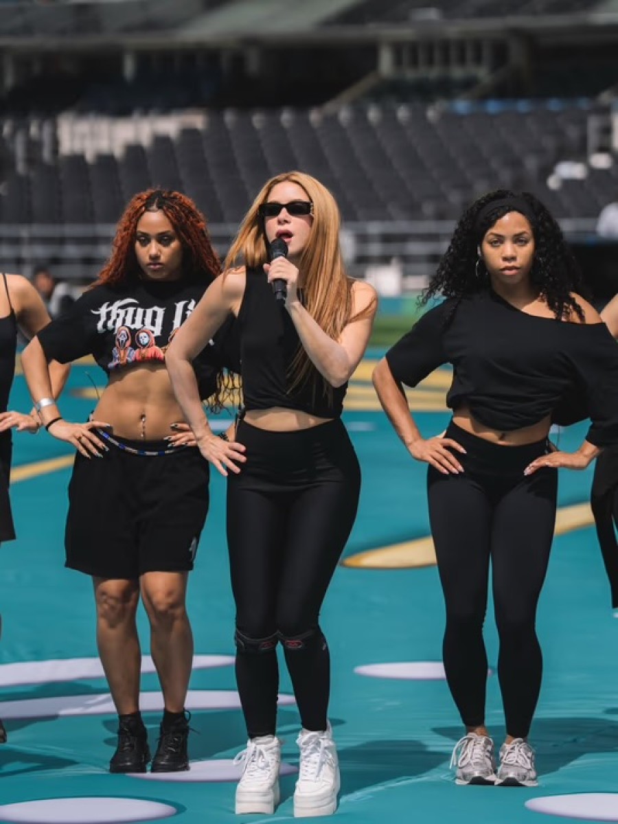 Shakira se prepara para la apertura del mundial.