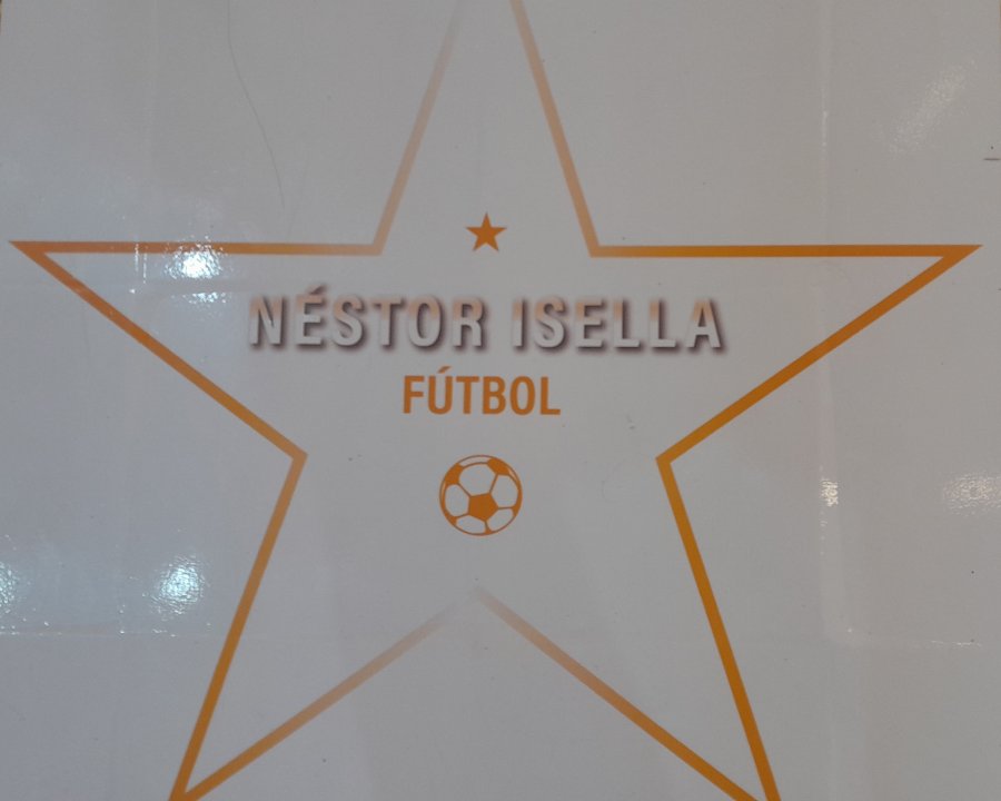 N&eacute;stor Isella, el primer rafaelino en jugar en River en la era moderna.