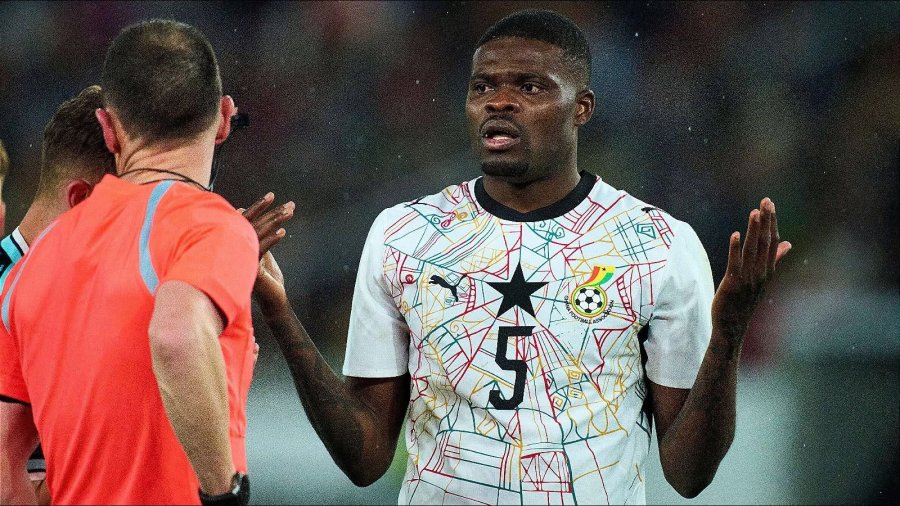 EN PROBLEMAS. El futbolista de la selecci&oacute;n de Ghana.