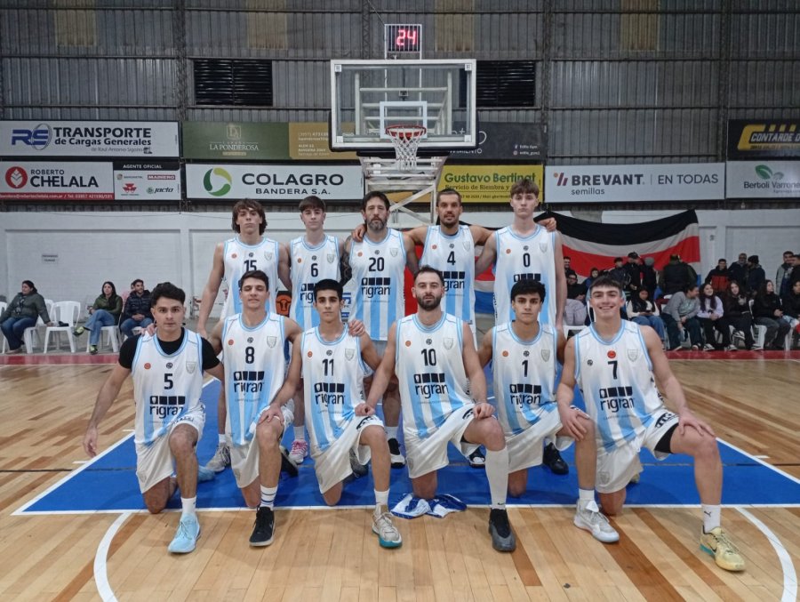 EQUIPO. Estuvo en partido hasta el tercer cuarto.