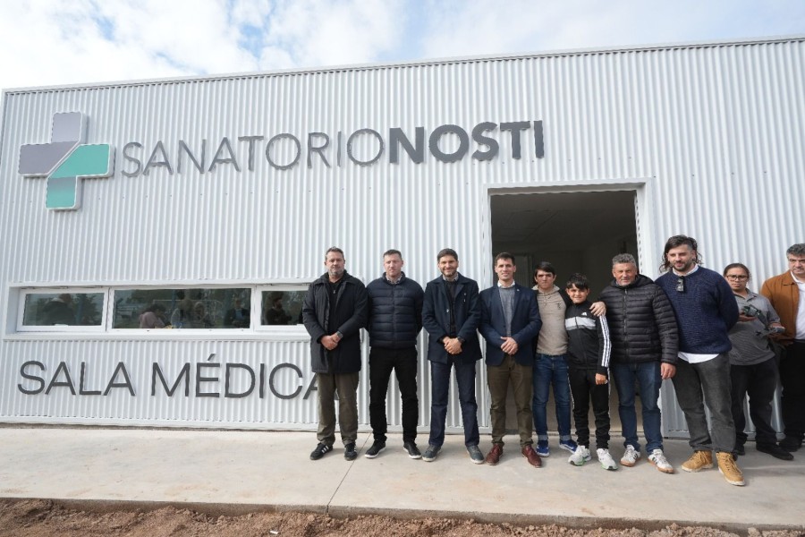 De la mano de Sanatorio Nosti se construy&oacute; una Sala de Urgencias de 150 metros cuadrados con un consultorio y cuatro camas, que permite el ingreso de 2 ambulancias en simult&aacute;neo.