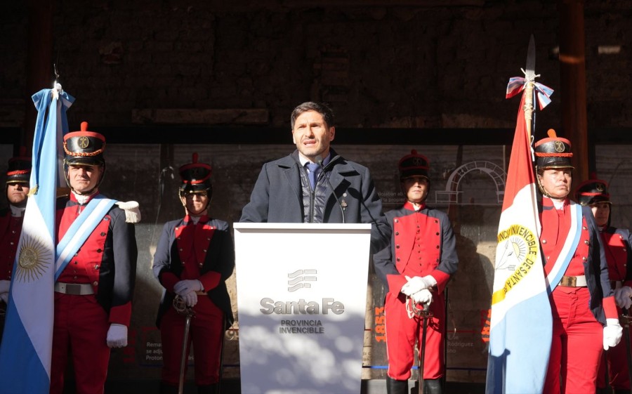 Pullaro en el homenaje al Brigadier General Estanislao L&oacute;pez.