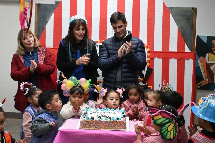 La actividad cont&oacute; con la presencia del intendente Leonardo Viotti y la secretaria de Educaci&oacute;n y Cultura, Norma Becchio.