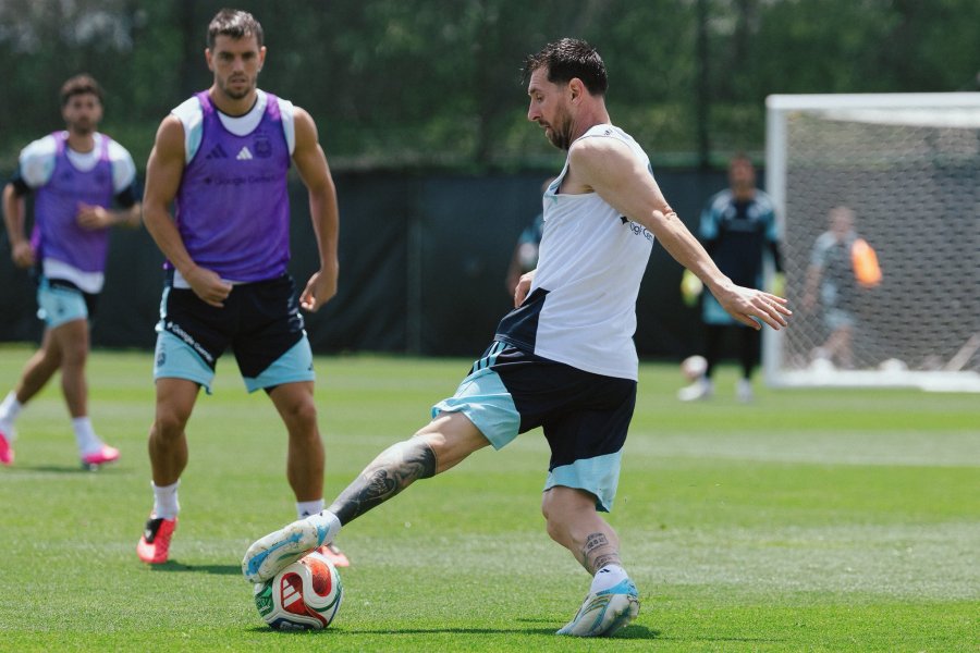 Lionel Messi comenz&oacute; el Mundial 2026 con un impresionante hat-trick ante Argelia.