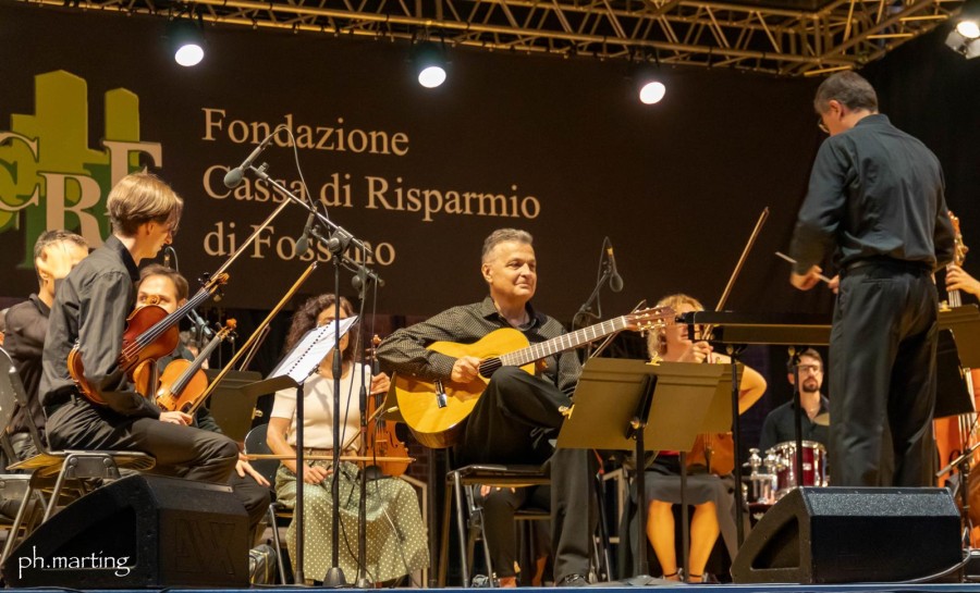 Las creaciones de Grazioli resonaron en el auditorio Calvino Paglieri .