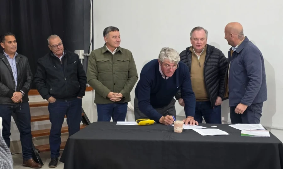 Fueron celebrados varios convenios.