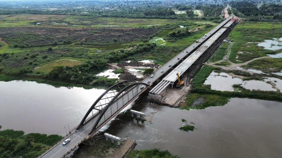 En puente m&aacute;s largo del pa&iacute;s.
