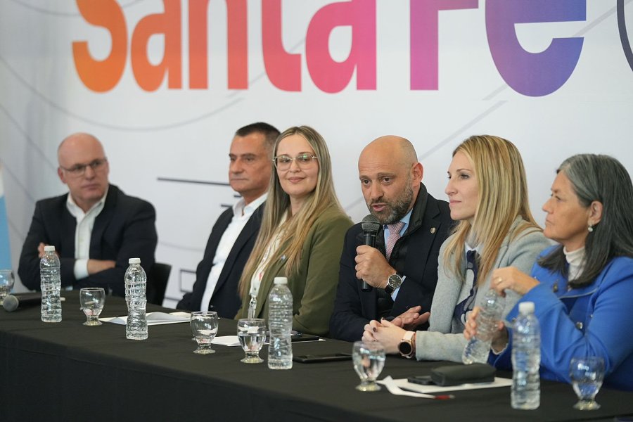 NUEVA CONEXION AEREA CON BRASIL. El servicio operar&aacute; semanalmente entre el 26 de diciembre y el 27 de marzo, ampliando la oferta de conectividad internacional para el centro-norte santafesino.