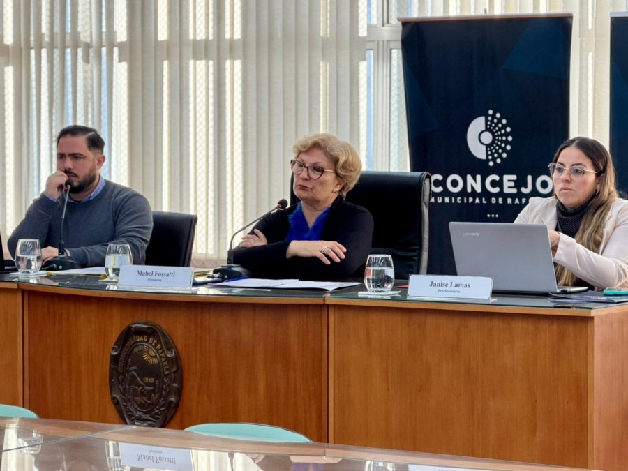 La presidente del Concejo, Mabel Fossatti, encabez&oacute; la sesi&oacute;n que marc&oacute; el fin del per&iacute;odo de sesiones del primer semestre.