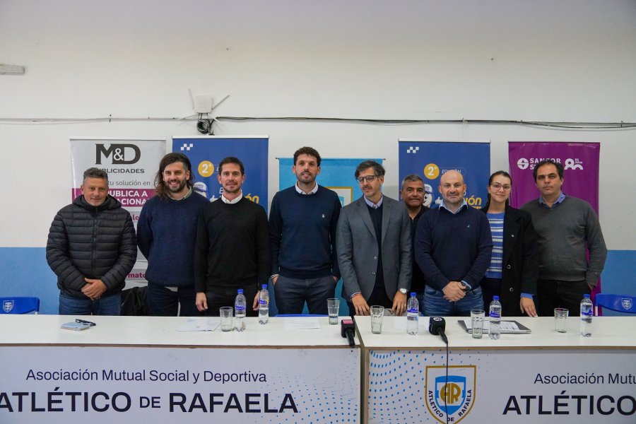 El Tesorero de la instituci&oacute;n, Agust&iacute;n Muriel, el Gerente Comercial, Marcelo Mont&oacute;n, el Secretario, Carlos Martino Navarro y el Gerente General, Alejandro Boetto encabezaron la presentaci&oacute;n del bingo.