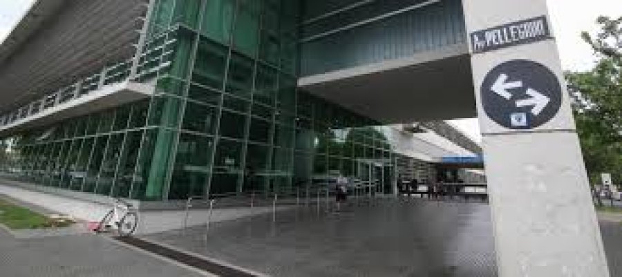 HOSPITAL . Aqu&iacute; se produjo el deceso del polic&iacute;a.