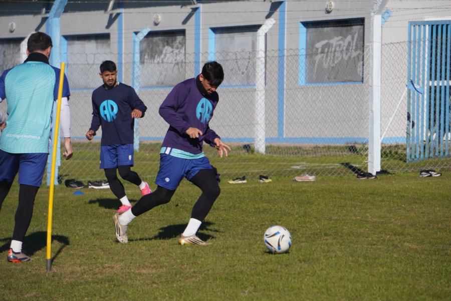 LA CREMA SIGUE CON SU PUESTA A PUNTO PARA EL REINICIO DE LA COMPETENCIA