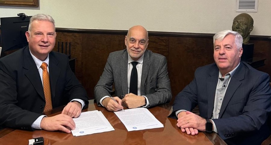 El acuerdo permitir&aacute; desarrollar en forma conjunta actividades de cooperaci&oacute;n acad&eacute;mica y futuras iniciativas de inter&eacute;s com&uacute;n.