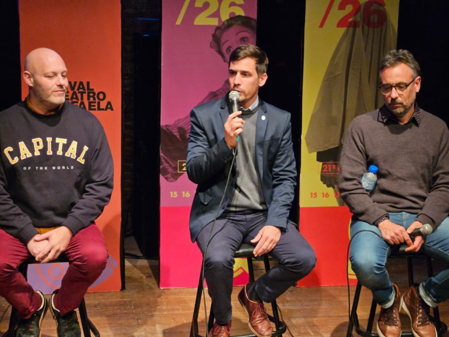 Se dio a conocer la programaci&oacute;n del FTR26 con autoridades presentes.
