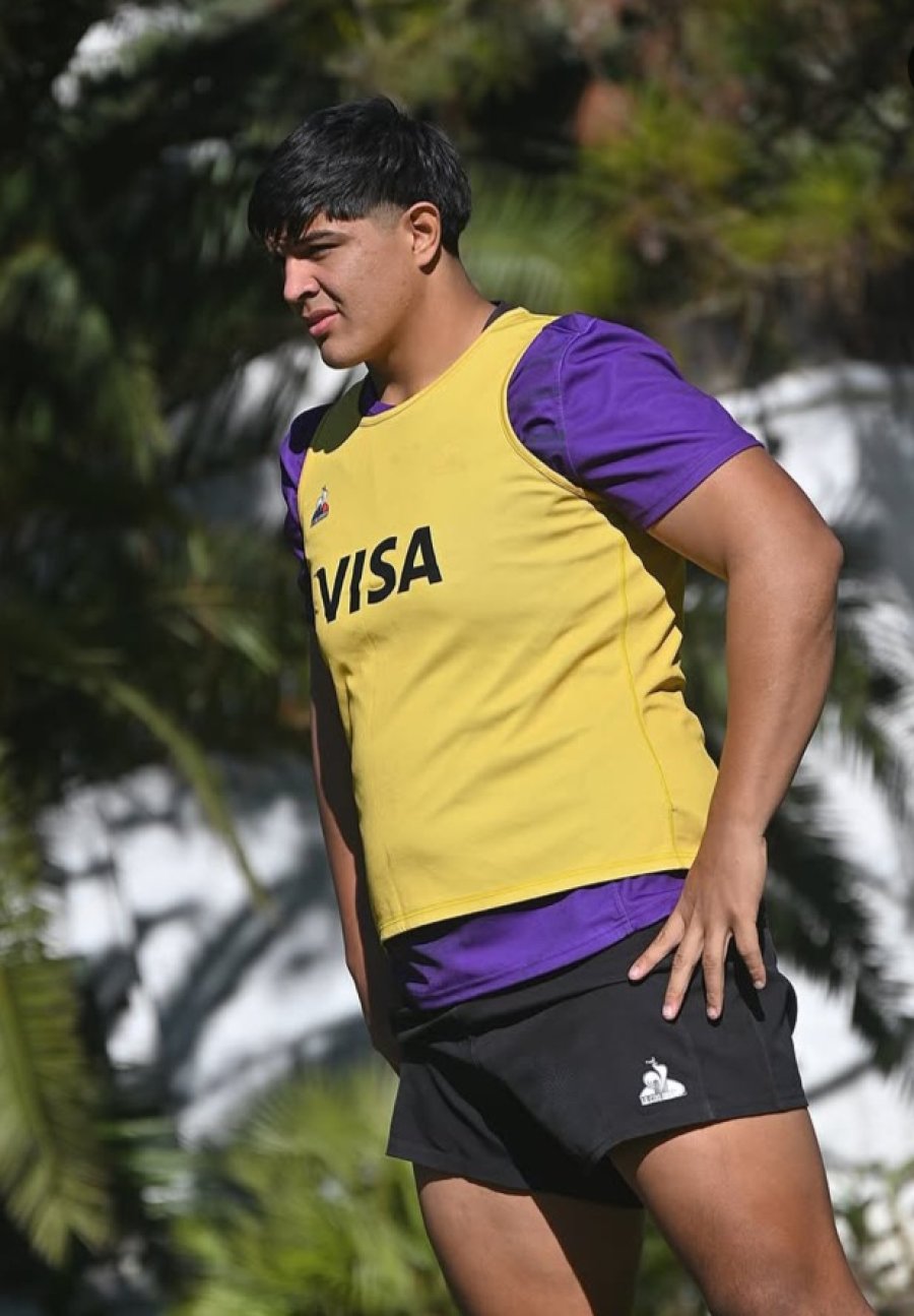 RAFAELINO. El primera l&iacute;nea Federico Narvaez.