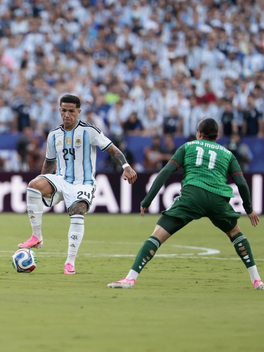 EN PRIMERA FASE. Argentina cuando enfrent&oacute; a Argelia.