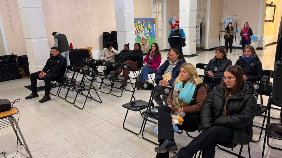 Los vecinos que participaro del encuentro.