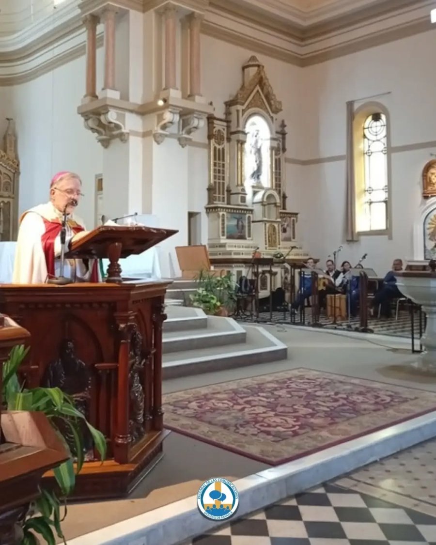 Mons. Pedro Torres durante su mensaje.