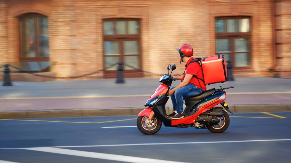 Las aplicaciones de delivery dan cr&eacute;ditos a sus trabajadores y a comercios.
