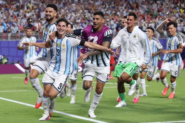 Argentina le gan&oacute; a Suiza en el alargue y jugar&aacute; una semifinal hist&oacute;rica ante Inglaterra