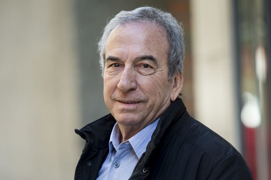 Jos&eacute; Luis Perales reconocido artista espa&ntilde;ol.