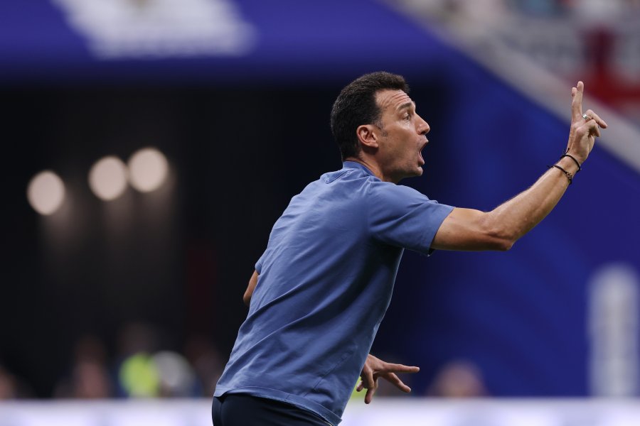 ESCRIBIENDO SU PROPIA HISTORIA. El DT argentino.