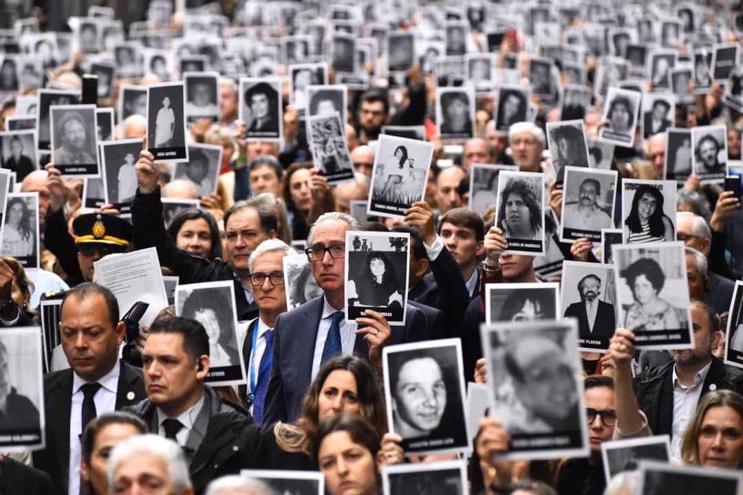 La comunidad jud&iacute;a recuerda a las v&iacute;ctimas del atentado contra la AMIA.