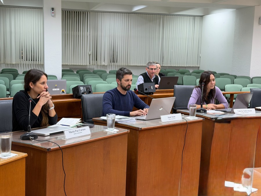 Paz Caruso, Juan Senn y Vale Soltermam, concejales de la oposici&oacute;n del PJ.