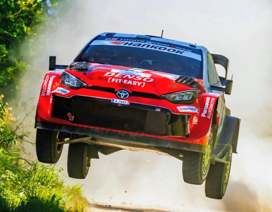 Sami Pajari cerr&oacute; una etapa perfecta al ganar todos los primes en Estonia.
