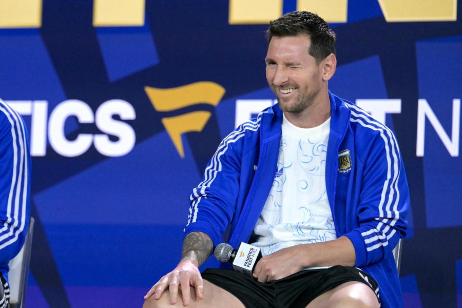 LIONEL MESSI