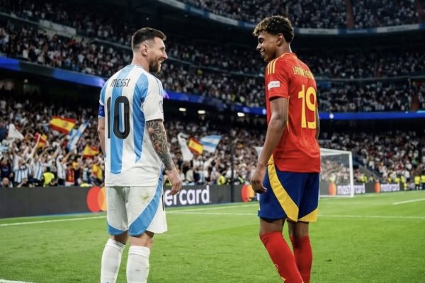 La Selecci&oacute;n argentina y la de Espa&ntilde;a se enfrentan en la gran final del Mundial 2026