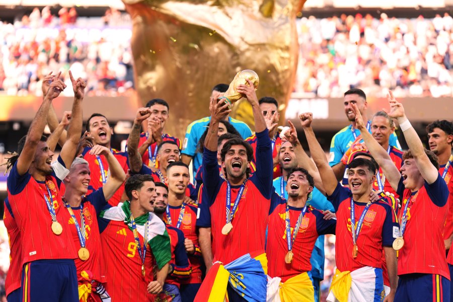 ESPA&Ntilde;A SUPER&Oacute; A LA ARGENTINA EN LA FINAL Y SE QUED&Oacute; CON EL T&Iacute;TULO