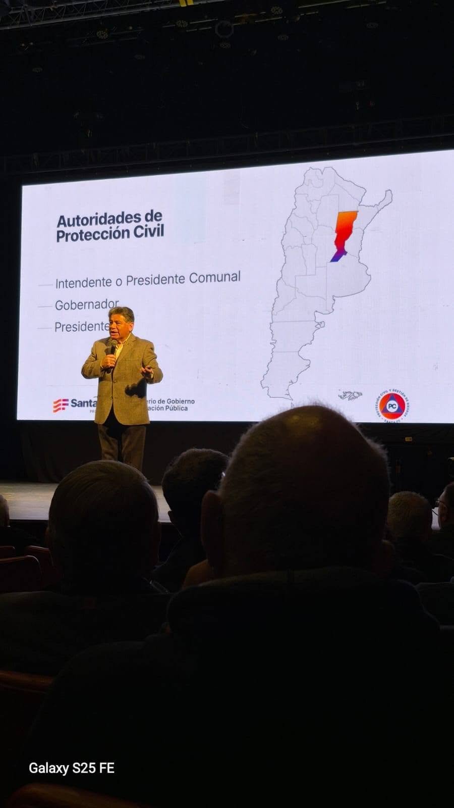 Marcos Escajadillo durante su mensaje.