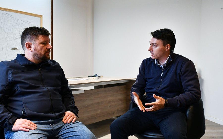 Pablo Pinotti encabezó la comitiva  que se entrevistó con la empresa.