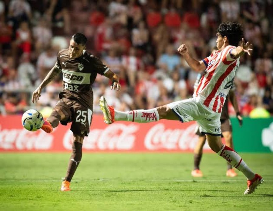 UNI&Oacute;N VISITA ESTE VIERNES A PLATENSE