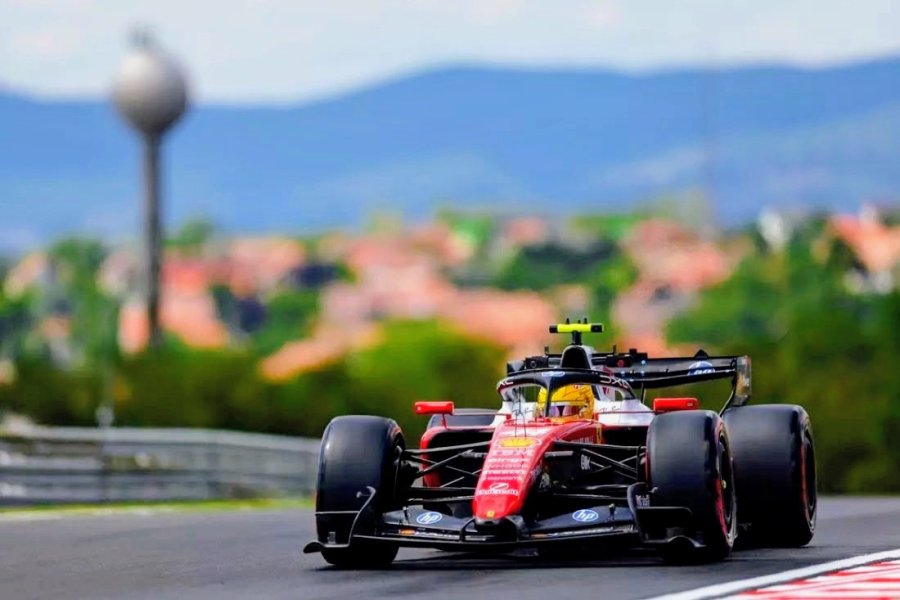 Lewis Hamilton fue el mejor del viernes en el trazado de Hungaroring.