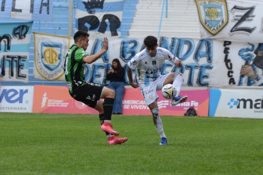 LA CREMA SE IMPUSO ANTE NUEVA CHICAGO