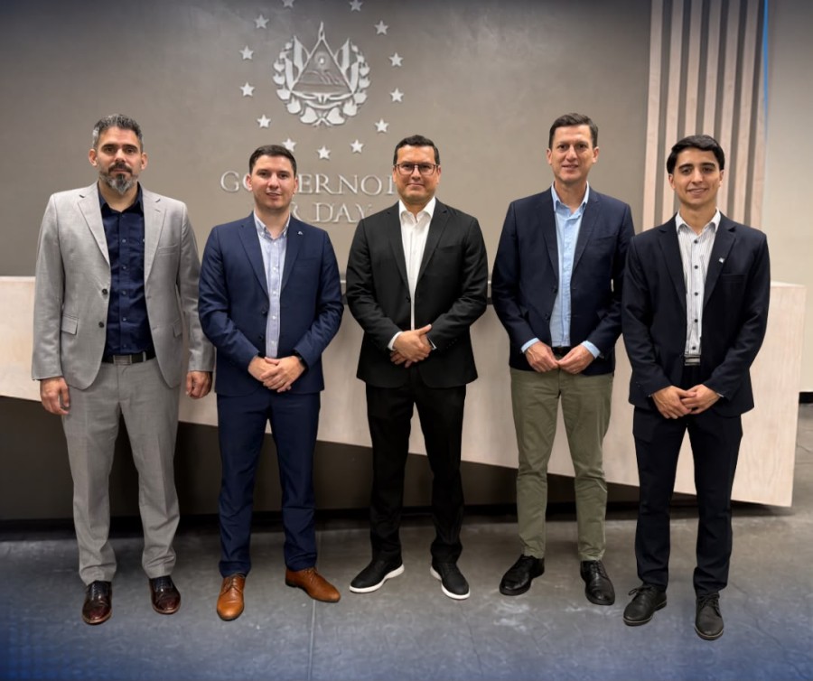 El diputado provincial Juan Arga&ntilde;araz encabez&oacute; una delegaci&oacute;n santafesina que viaj&oacute; a El Salvador.