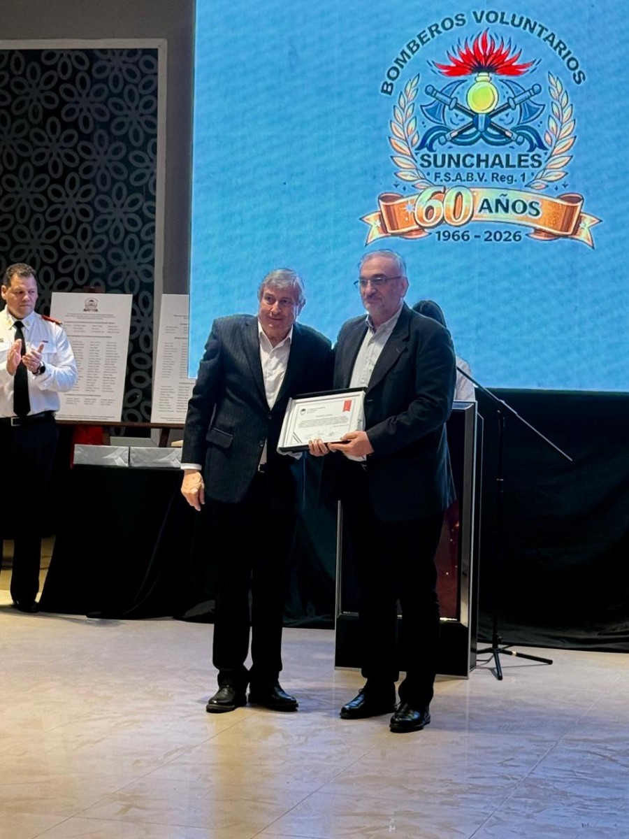 Jorge Rotanio y Alcides Calvo durante el reconocimiento.