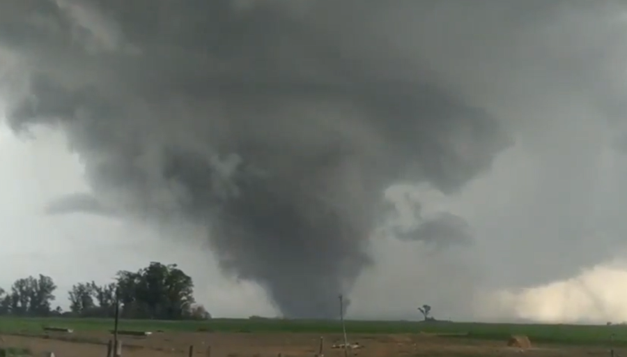 El tornado que se hizo viral se registr&oacute; en el sur de la provincia de Santa Fe.