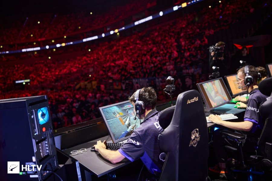DEPORTES ELECTRONICOS. Representa un nuevo paso en la integraci&oacute;n entre el deporte tradicional y las nuevas formas de competencia.