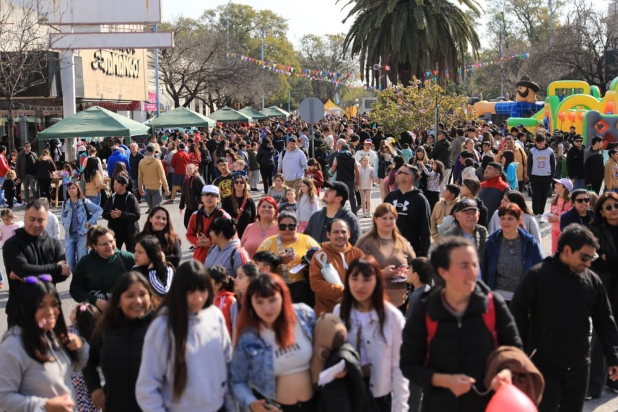 Al evento se podr&aacute; ingresar de manera libre y gratuita.