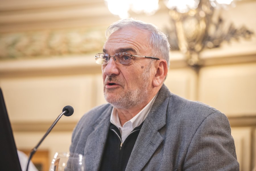 El senador Alcides Calvo impuls&oacute; un proyecto sobre caminos productivos y de la ruralidad. (FOTO PRENSA SENADO)