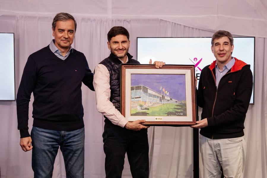 Carlos Casto, Maximiliano Pullaro y Alejandro Simón.