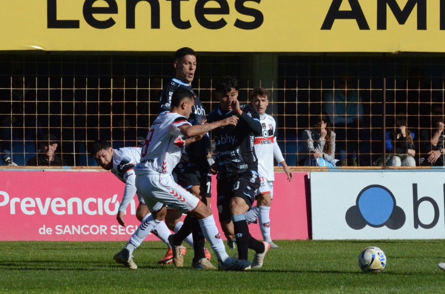 LA CREMA VOLVER&Aacute; A JUGAR DE LOCAL