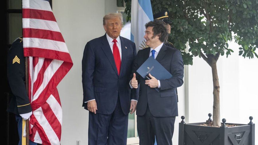 OTRA VEZ JUNTOS. El alineamiento con la administraci&oacute;n de Tump sigue ocupando el primer nivel de prioridades de la pol&iacute;tica exterior libertaria.