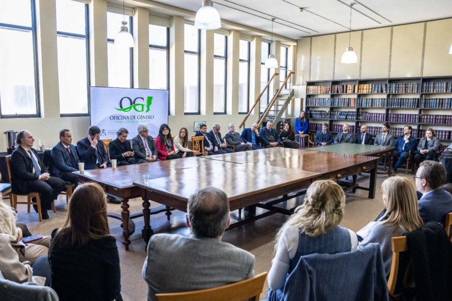 Durante la primera jornada, Mantilla Falc&oacute;n mantuvo un encuentro con jueces y juezas de la magistratura penal de primera y segunda instancia. (FOTO PRENSA PODER JUDICIAL)