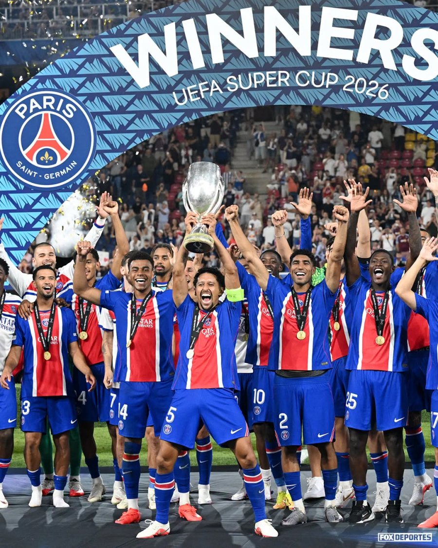 SUPERCAMPEON. El equipo franc&eacute;s levant&oacute; un nuevo trofeo.
